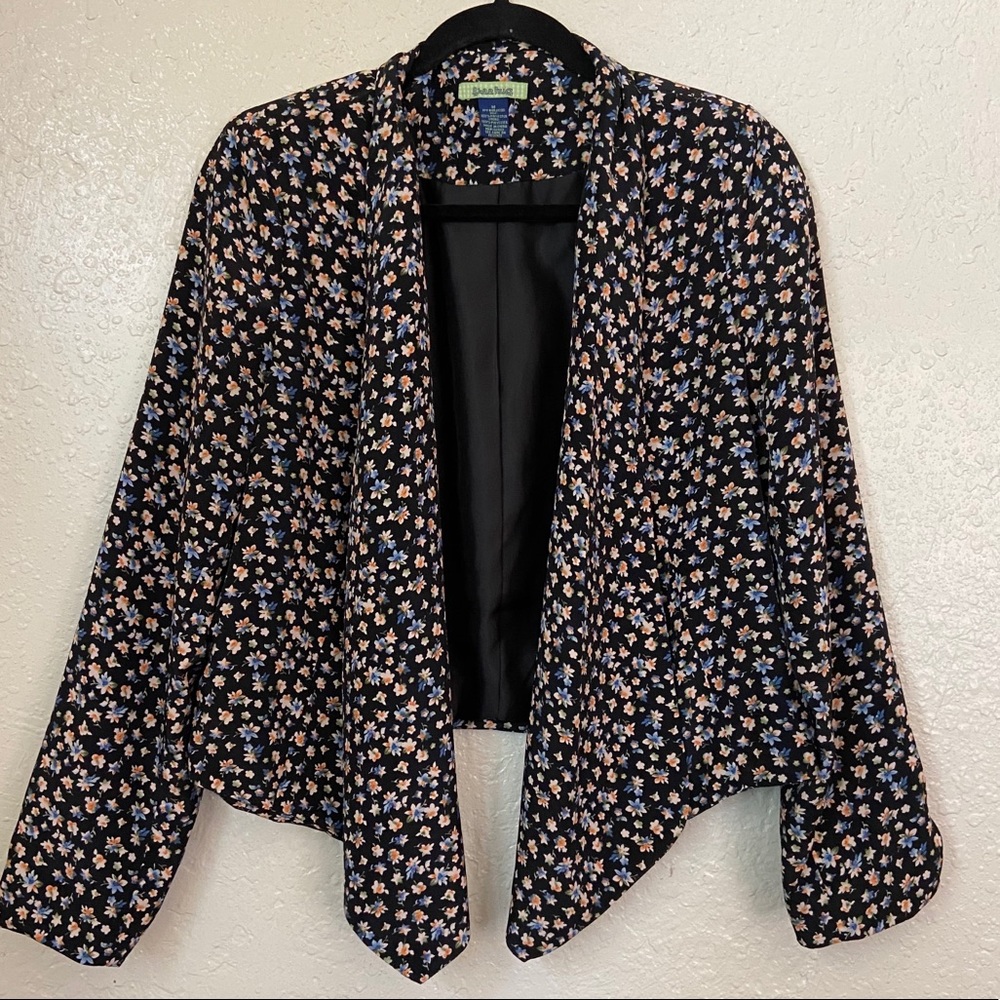 FREE HUG | FLORAL BLAZER